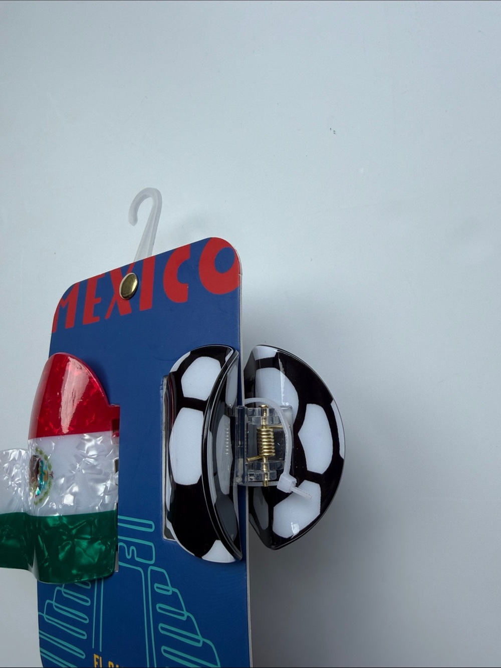 Mexico-themed hair claw clip set. - Picture 5 of 11